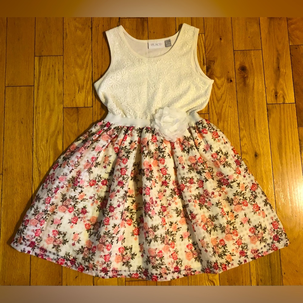 Girls dress